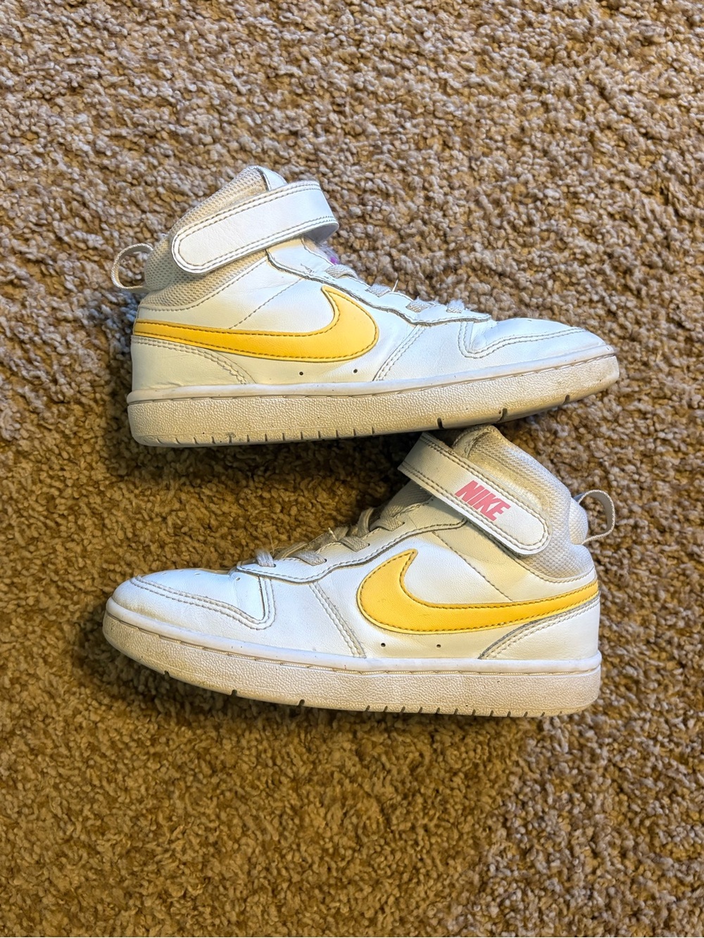 Kids' Nike Court Borough Mid 2 Sneakers